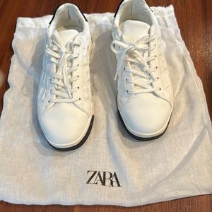 MENS ZARA SNEAKERS WHITE EU 43 , good condition